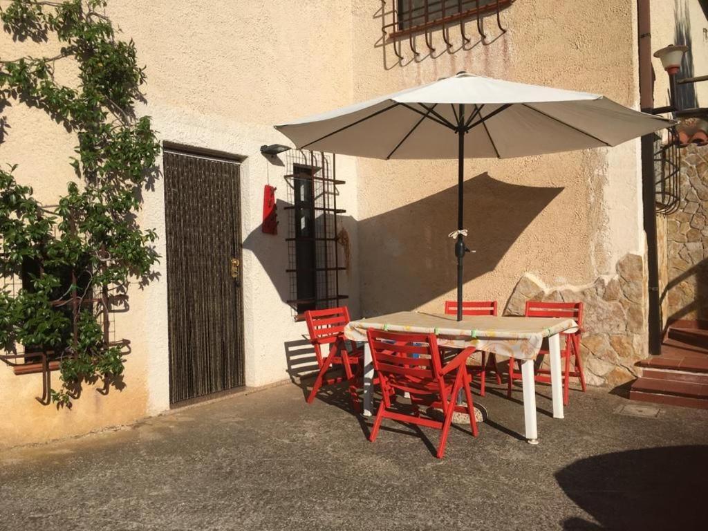 בית הארחה Sonnino 	Casa Fra Gli Ulivi Di Giuseppe מראה חיצוני תמונה